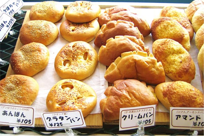 無添加素材にこだわったふわふわ食感のパン