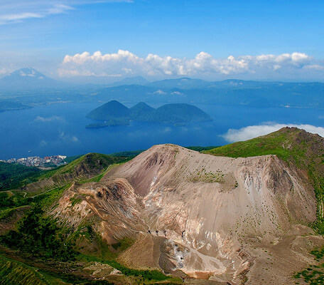 有珠山と噴火湾